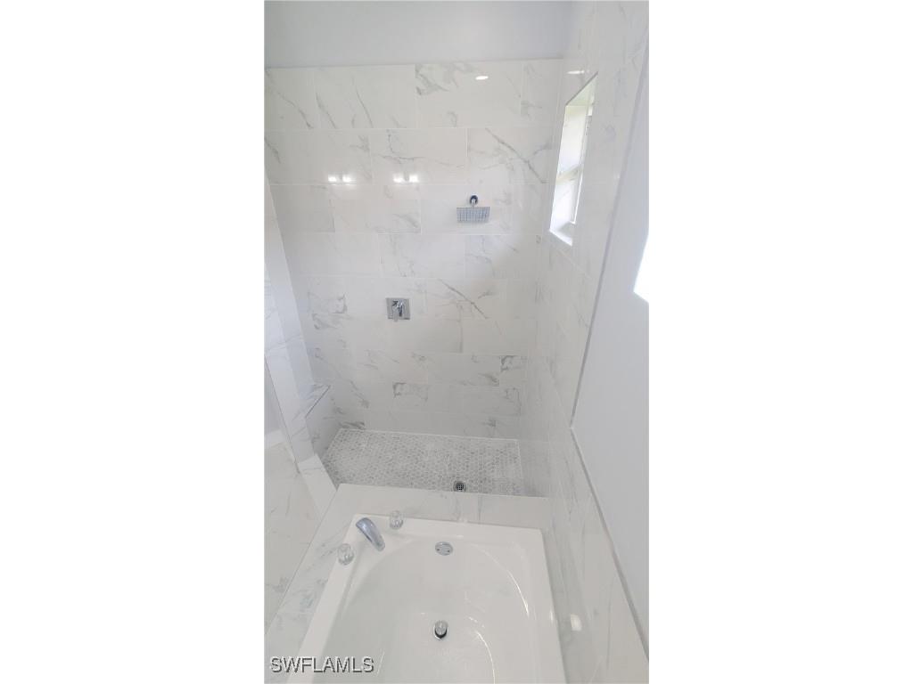 6733 Bent Grass Drive Naples FL 34113 224071845 image34