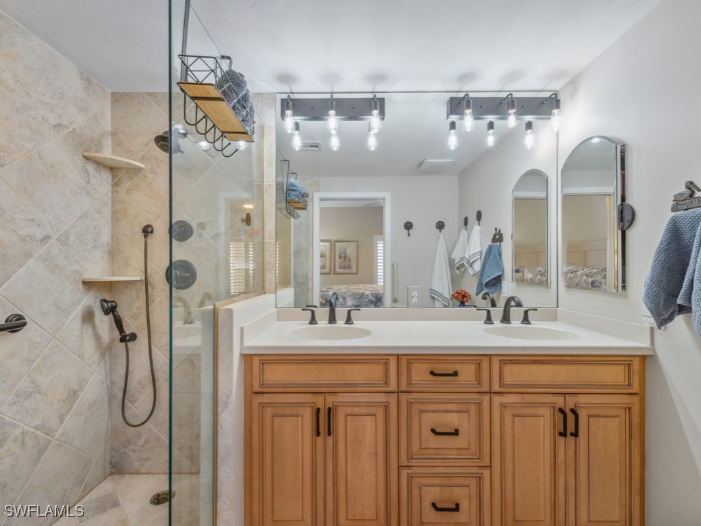 6760 Pelican Bay Boulevard #342 Naples FL 34108 225031492 image10