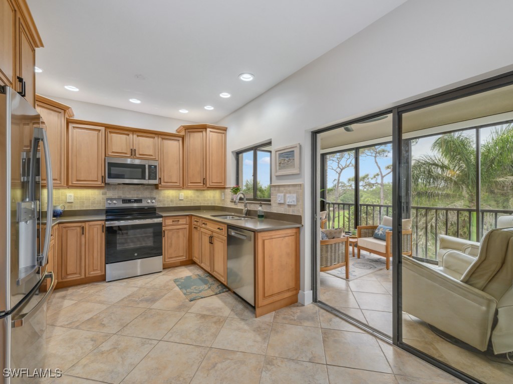 6760 Pelican Bay Boulevard #342 Naples FL 34108 225031492 image5