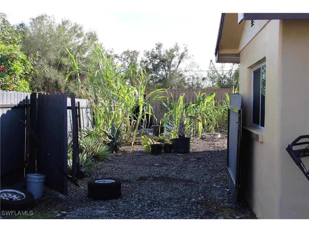 679 Canal Drive North Fort Myers FL 33903 225000198 image31