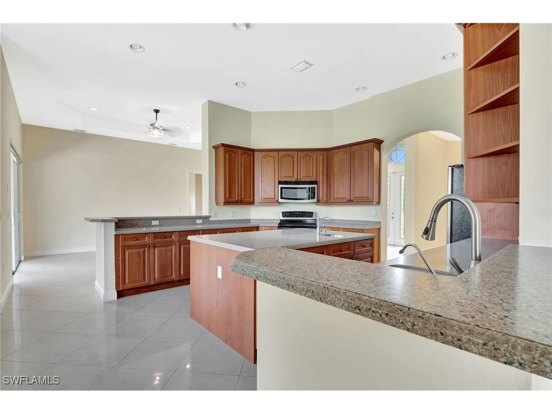 680 Mirror Lakes Court Lehigh Acres FL 33974 225053697 image10