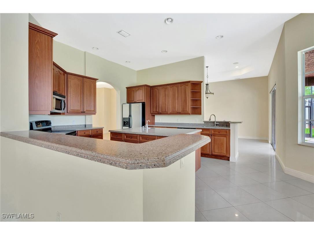 680 Mirror Lakes Court Lehigh Acres FL 33974 225053697 image13