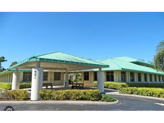 681 Goodlette-Frank Road N #120 Naples FL 34102 223068693 image1