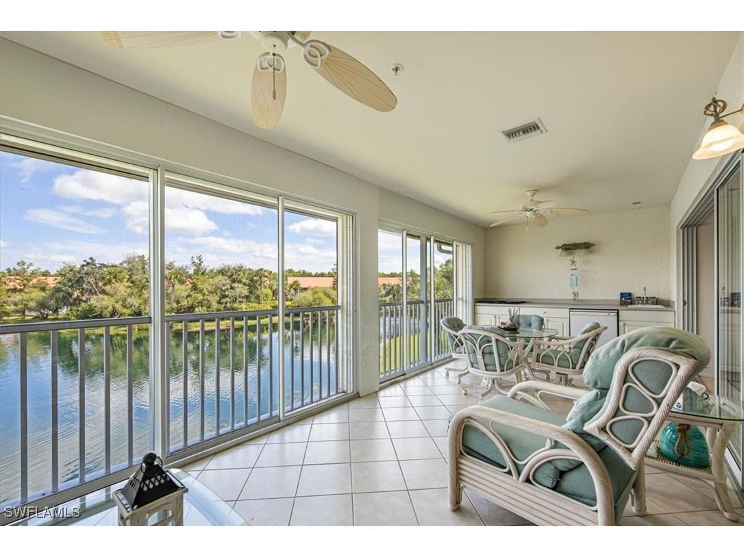 6820 Beach Resort Drive #2 Naples FL 34114 224075980 image1