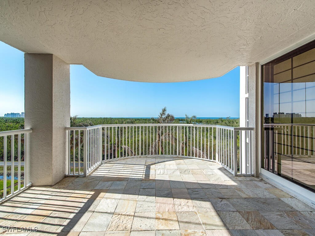6849 Grenadier Boulevard #502 Naples FL 34108 224090477 image3