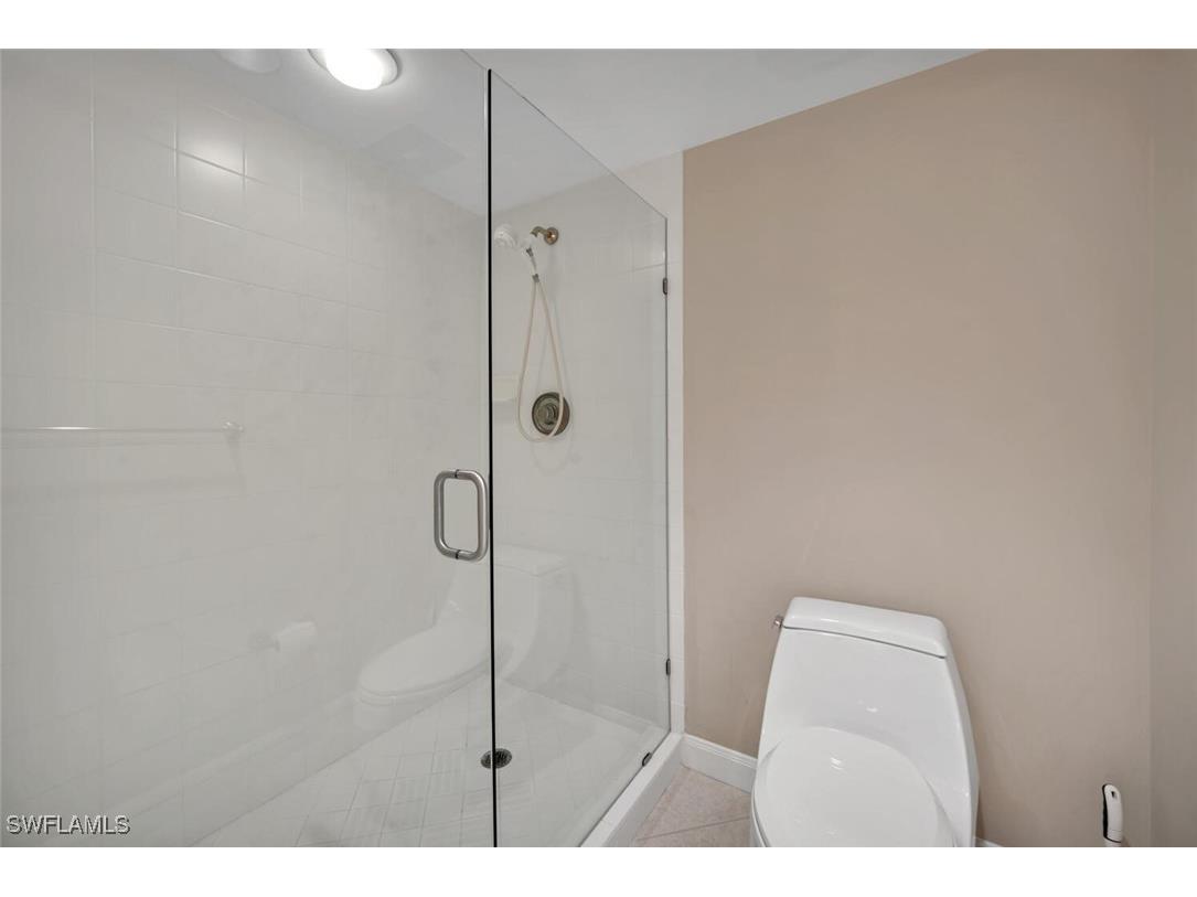 6849 Grenadier Boulevard #802 Naples FL 34108 224004577 image18