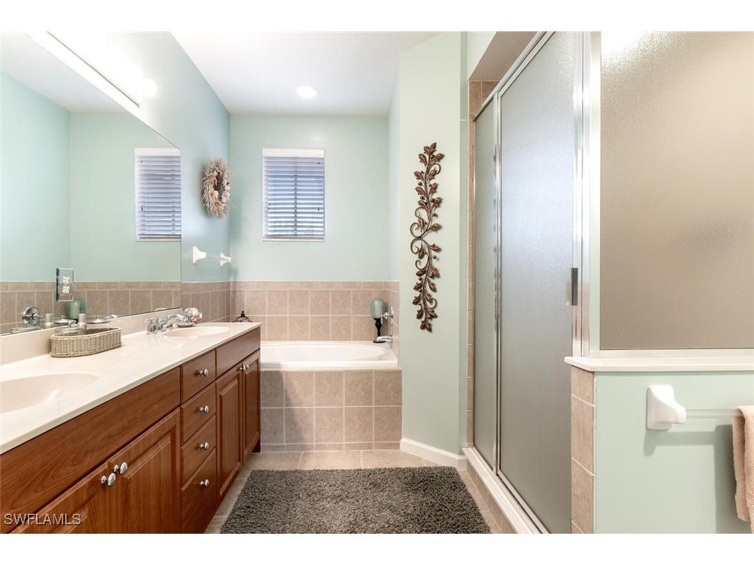 6864 Ascot Drive #5-201 Naples FL 34113 225042022 image15