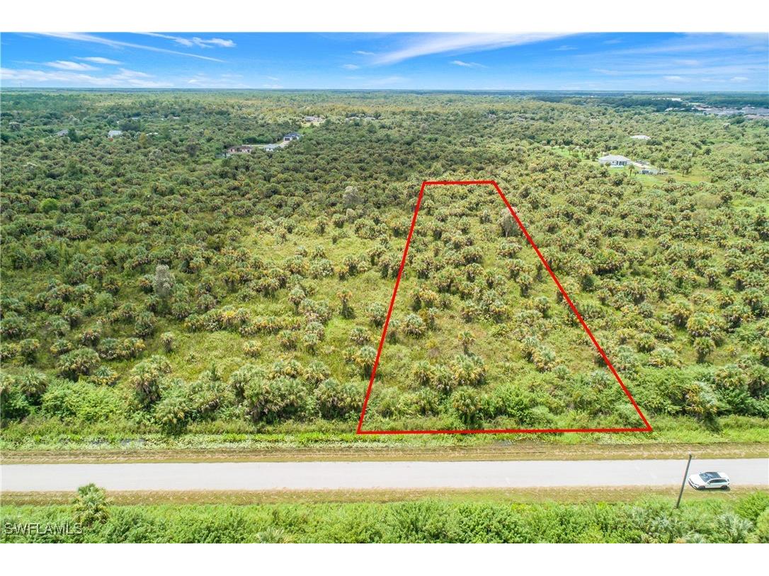 688 39th Avenue NW Naples FL 34120 224077754 image2