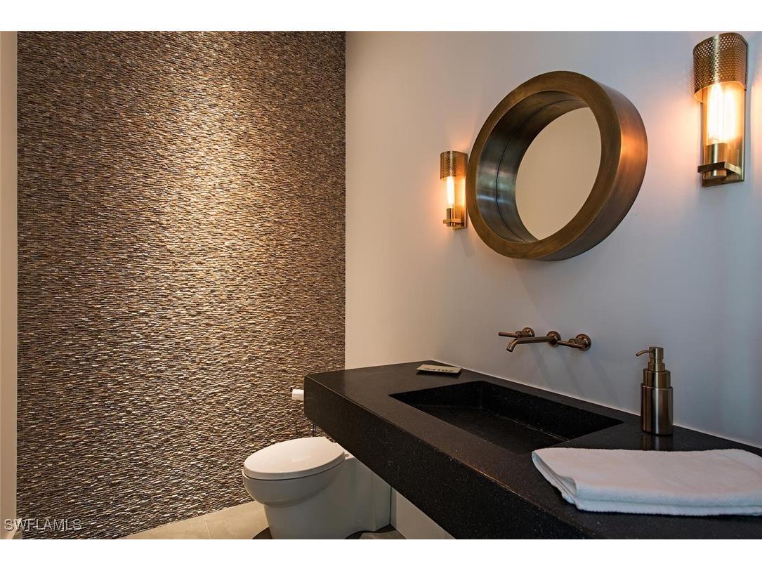 688 3rd Street N Naples FL 34102 225047838 image29