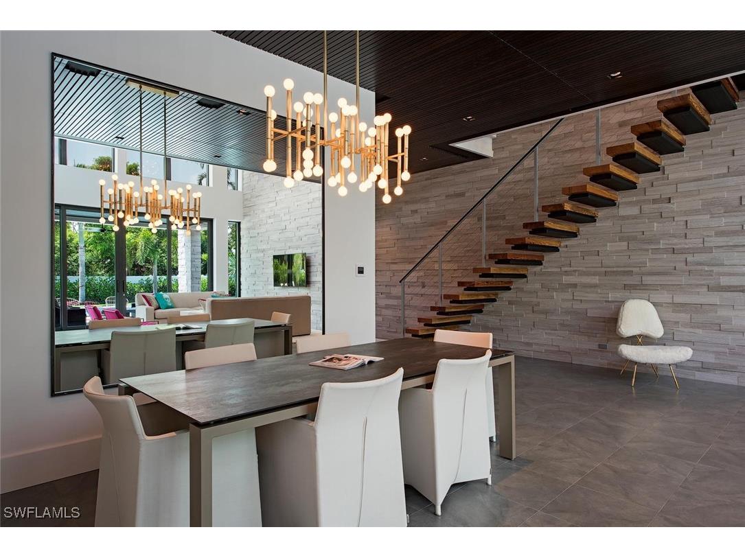 688 3rd Street N Naples FL 34102 225047838 image5