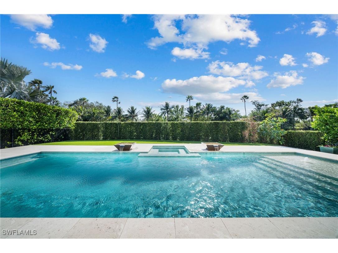 6892 Leeward Way Naples FL 34109 225003726 image4