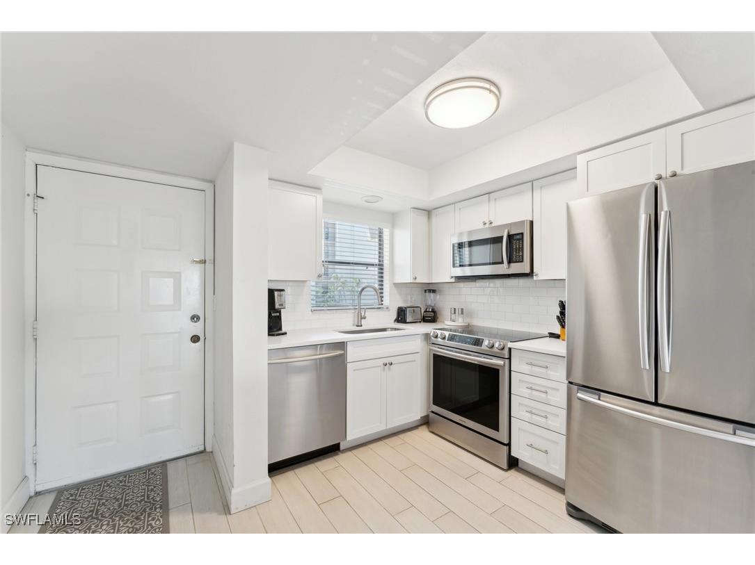 6893 Estero Boulevard #425 Fort Myers Beach FL 33931 225036845 image10