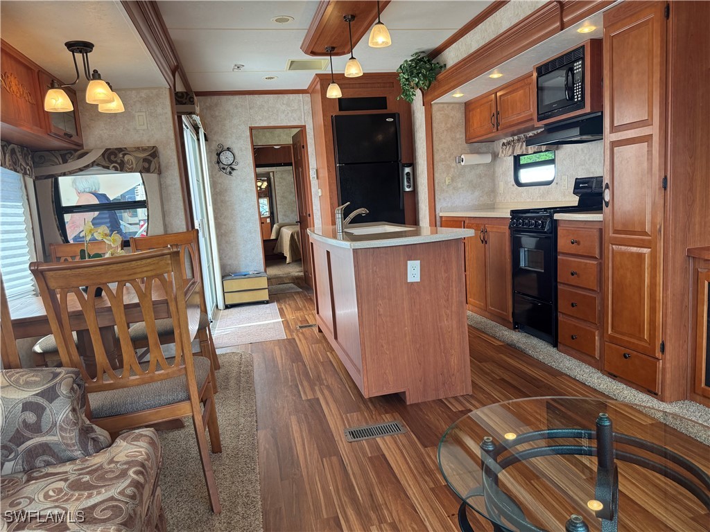 69 Kumquat Lane #192 Naples FL 34114 225017256 image2