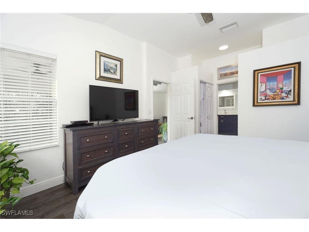 6910 Satinleaf Road N #204 Naples FL 34109 225034085 image17