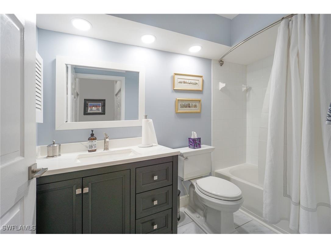 6910 Satinleaf Road N #204 Naples FL 34109 225034085 image22