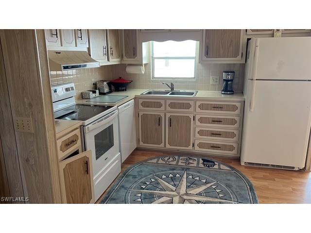  North Fort Myers FL 33917 225025949 image4