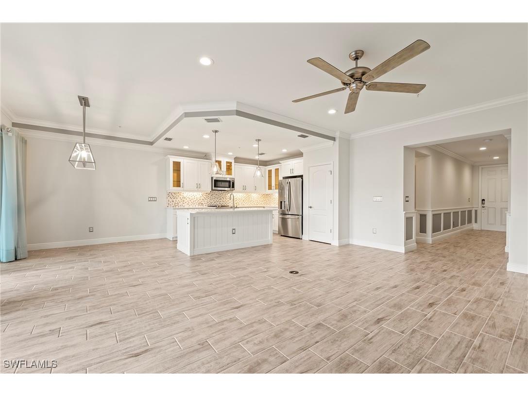 6954 Avalon Circle #703 Naples FL 34112 225051868 image3