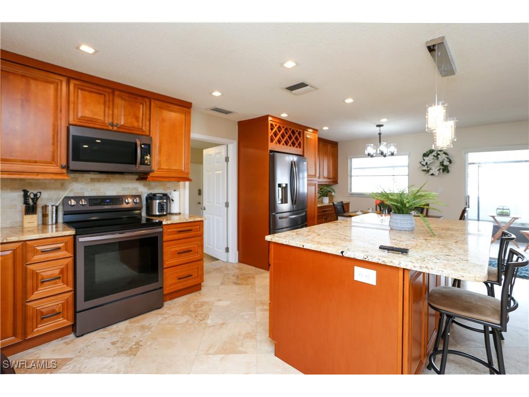 698 107th Avenue N Naples FL 34108 225053344 image14