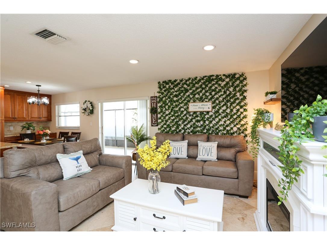 698 107th Avenue N Naples FL 34108 225053344 image19