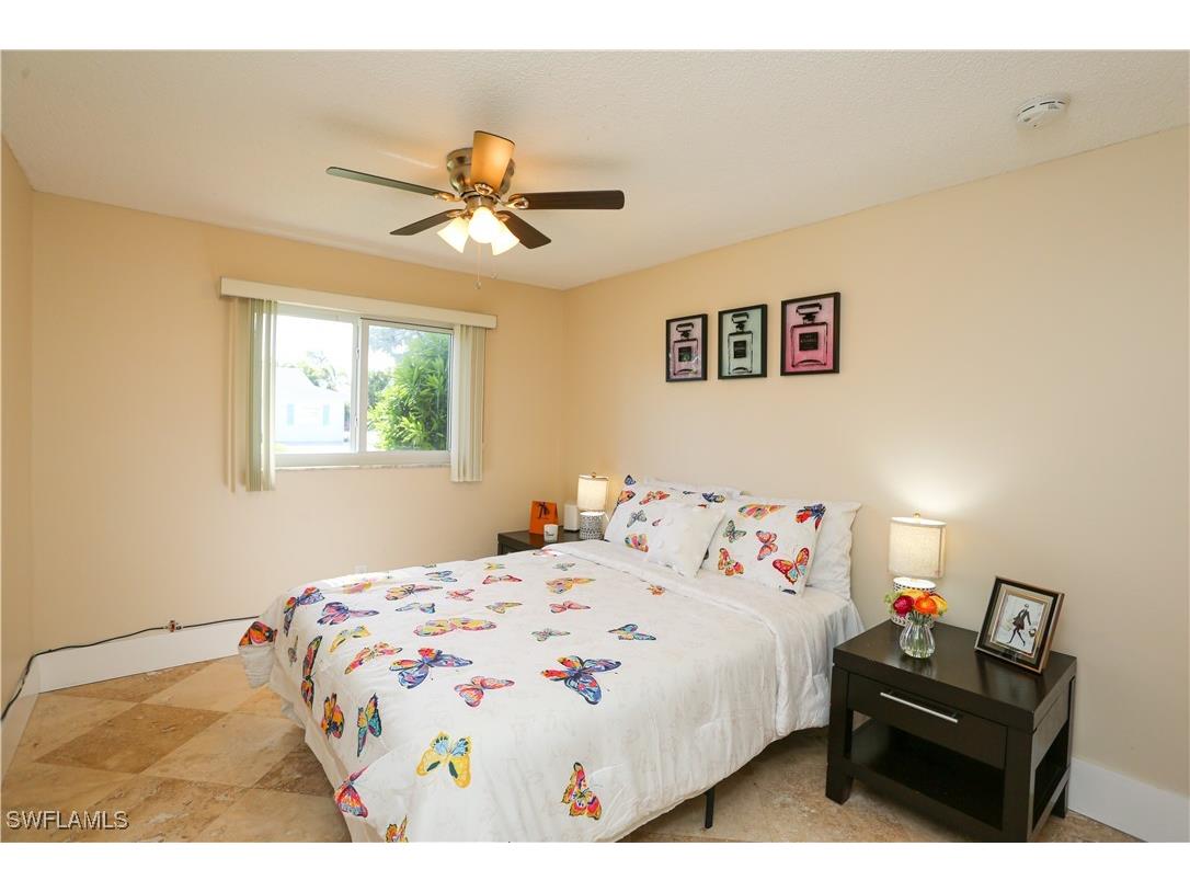 698 107th Avenue N Naples FL 34108 225053344 image21