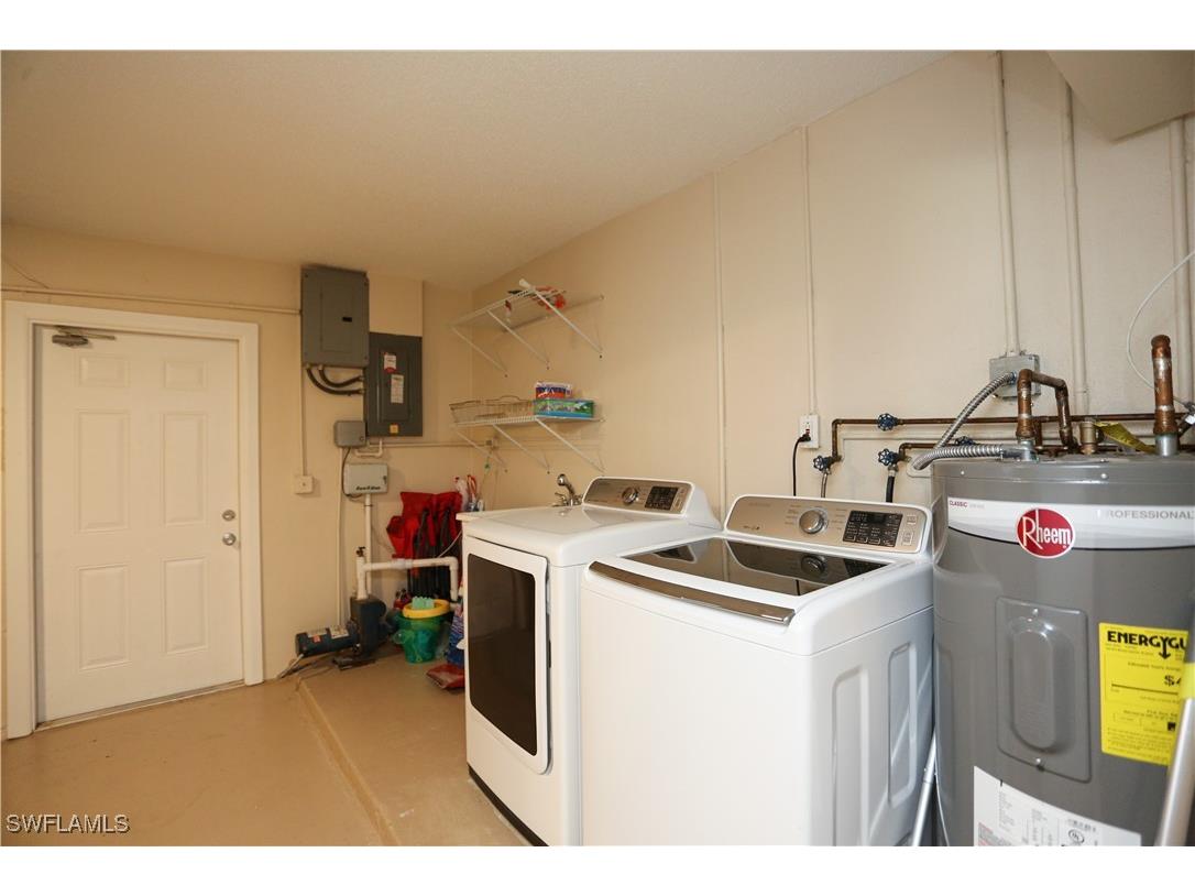 698 107th Avenue N Naples FL 34108 225053344 image34