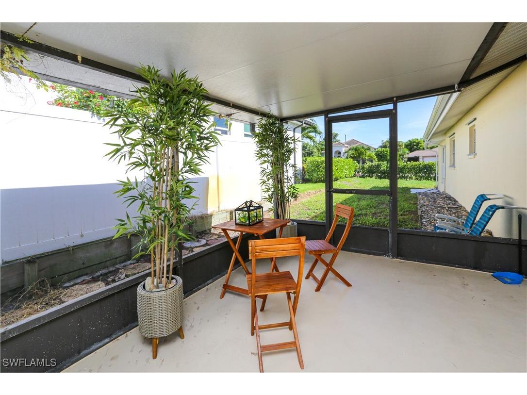 698 107th Avenue N Naples FL 34108 225053344 image7