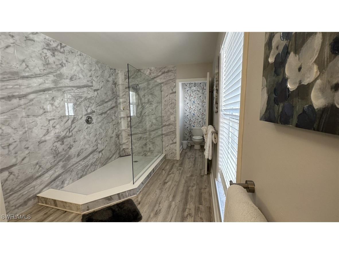 698 99th Avenue N Naples FL 34108 225047545 image19