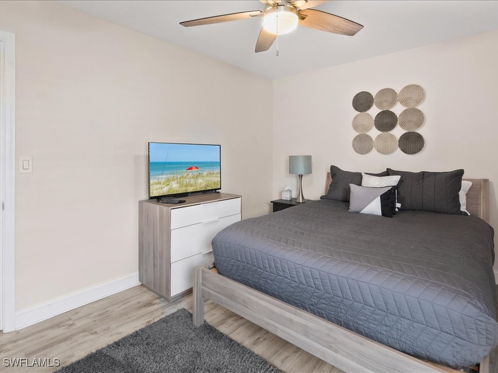 698 99th Avenue N Naples FL 34108 225047545 image21