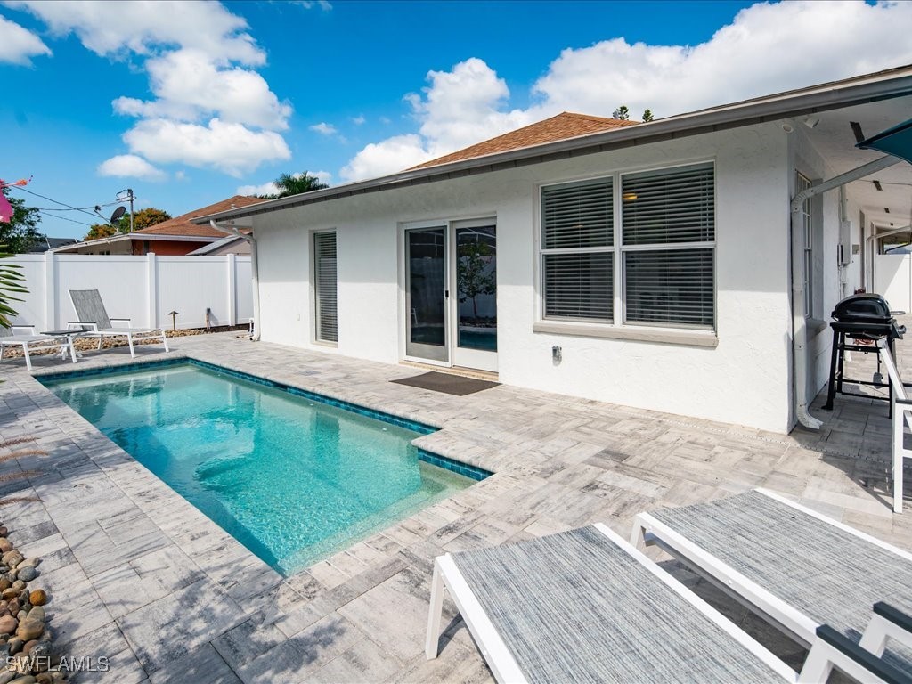 698 99th Avenue N Naples FL 34108 225047545 image26