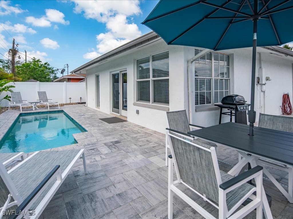 698 99th Avenue N Naples FL 34108 225047545 image27