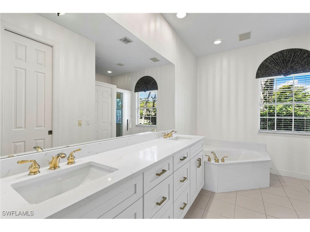 7 Blue Hill Court Marco Island FL 34145 225047676 image28