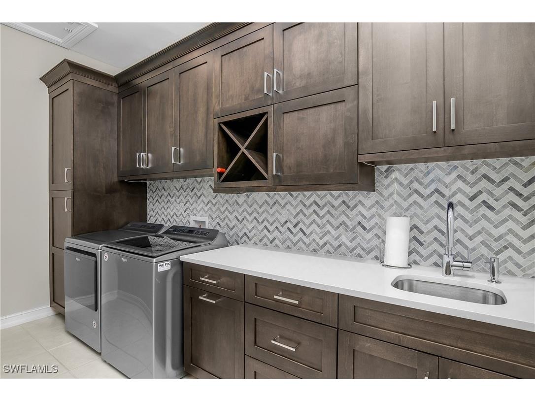 700 Bentwater Circle #203 Naples FL 34108 225031737 image19