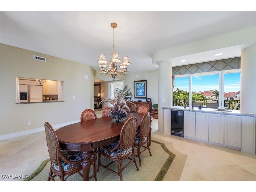 700 La Peninsula Boulevard #401 Naples FL 34113 225000005 image10
