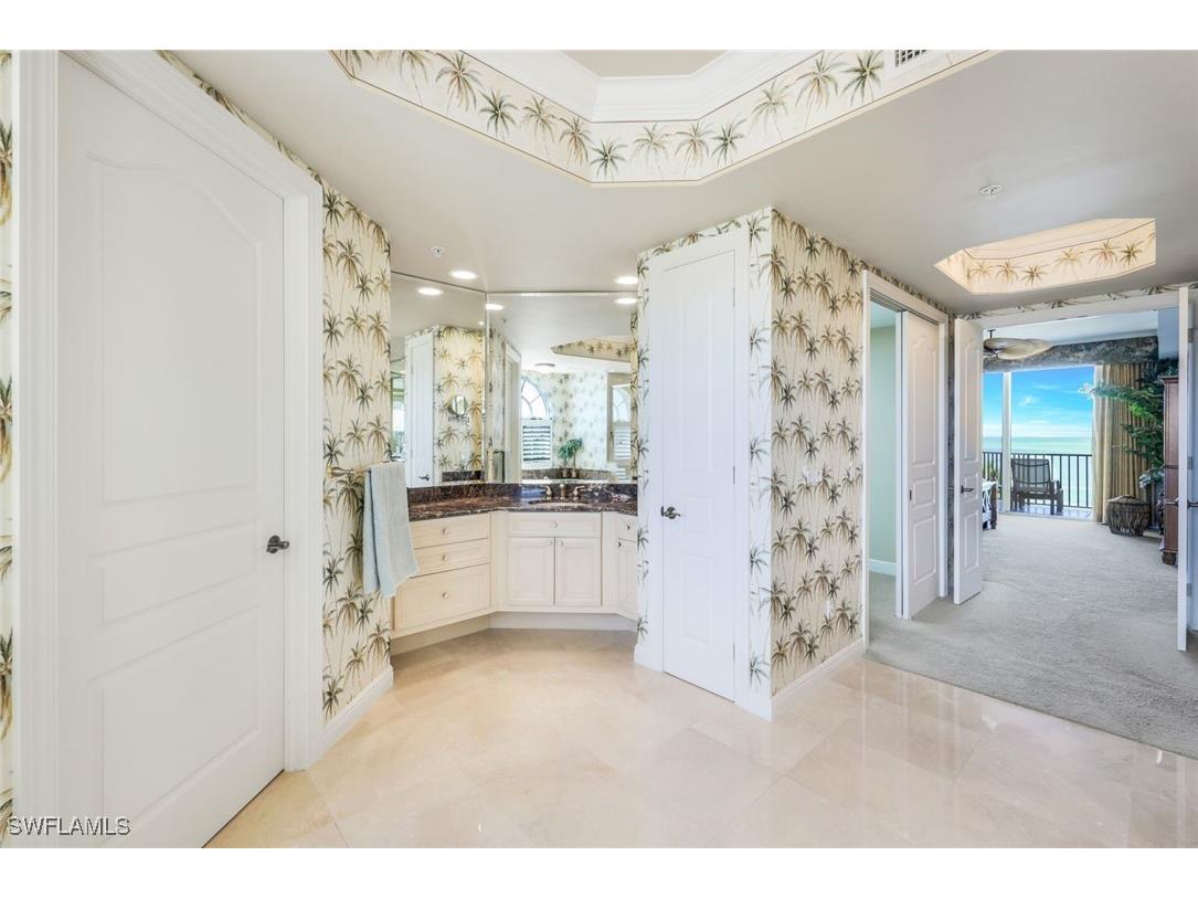 700 La Peninsula Boulevard #401 Naples FL 34113 225000005 image26