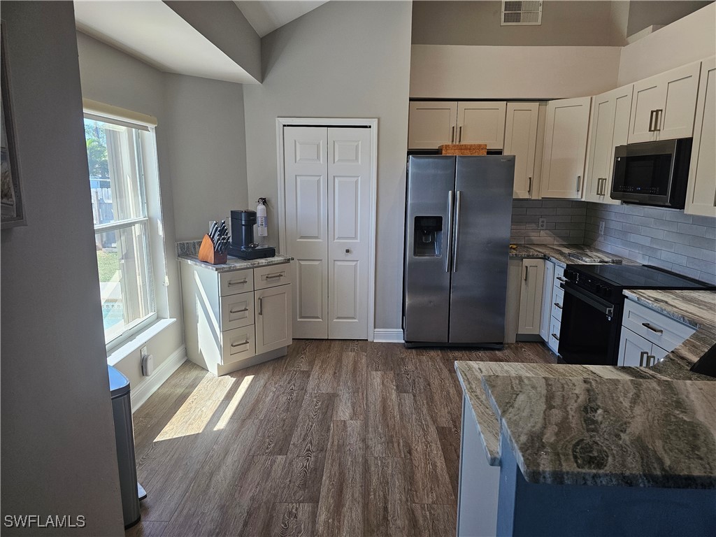 700 SW 18th Terrace Cape Coral FL 33991 225027983 image13