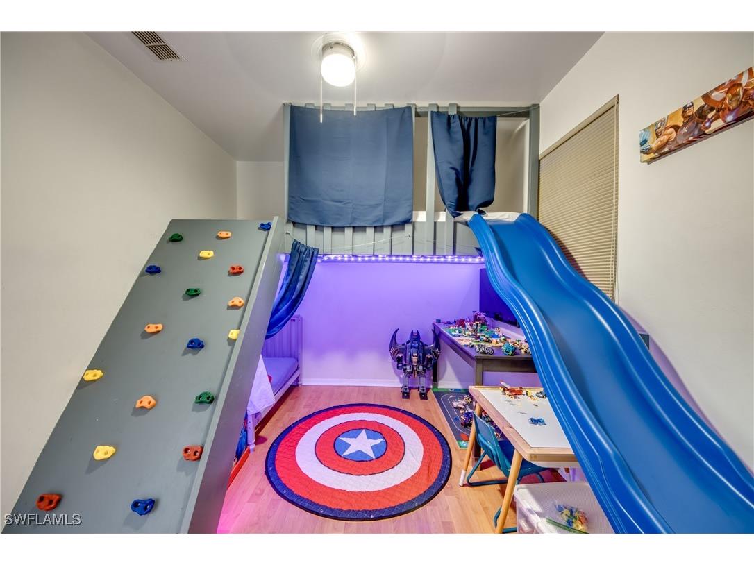 700 SW 18th Terrace Cape Coral FL 33991 225027983 image16