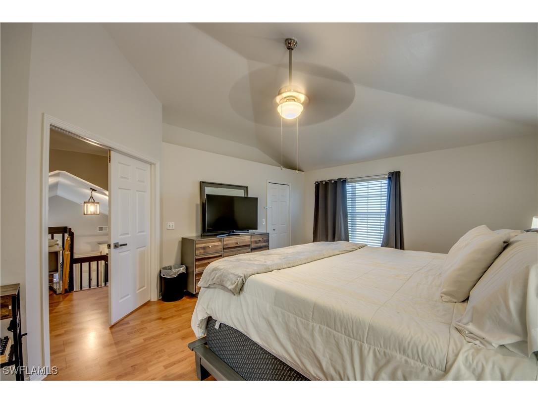 700 SW 18th Terrace Cape Coral FL 33991 225027983 image22