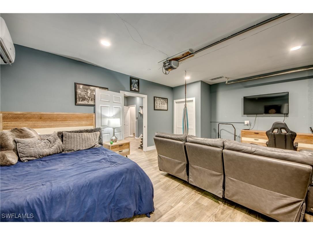 700 SW 18th Terrace Cape Coral FL 33991 225027983 image28