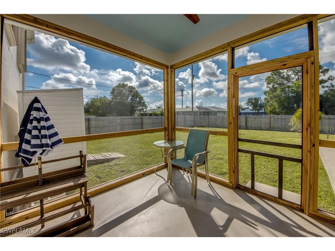 700 SW 18th Terrace Cape Coral FL 33991 225027983 image30
