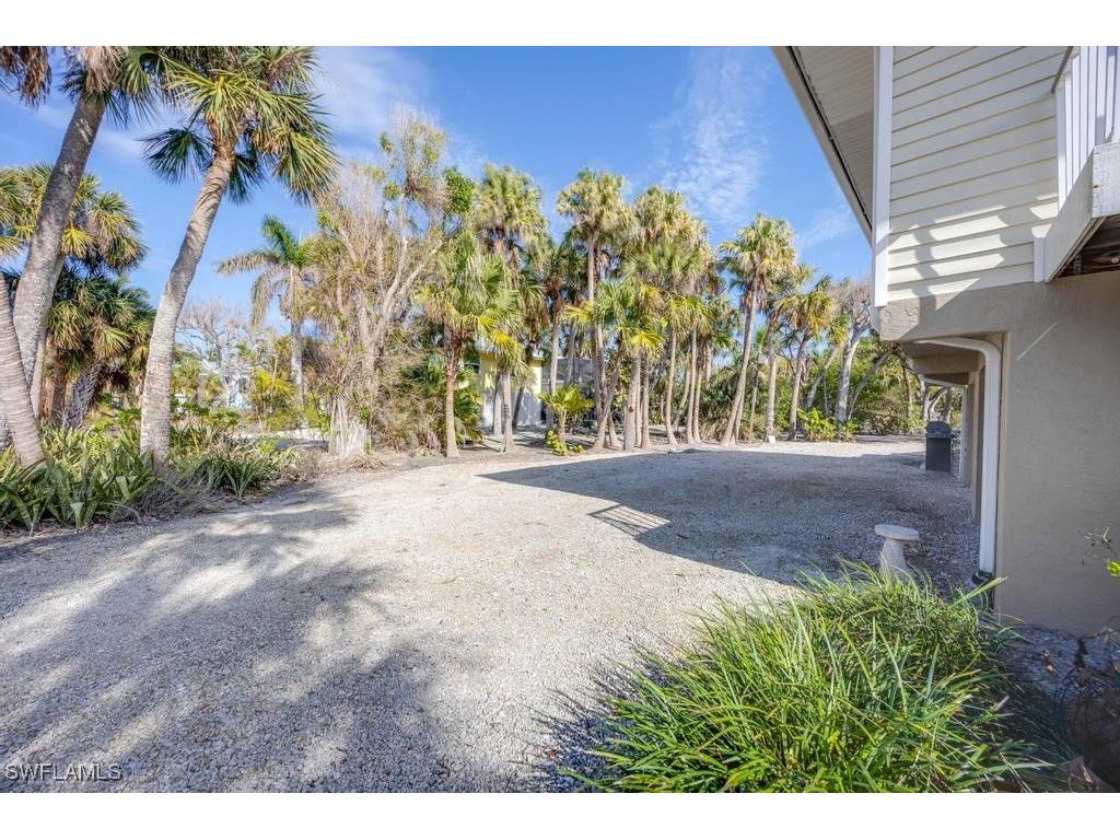 702 Pyrula Avenue Sanibel FL 33957 224104948 image35