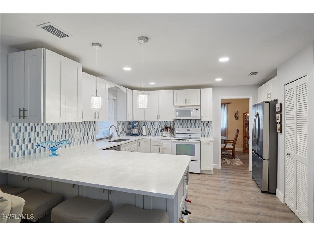 706 SW 51st Terrace Cape Coral FL 33914 225020347 image4