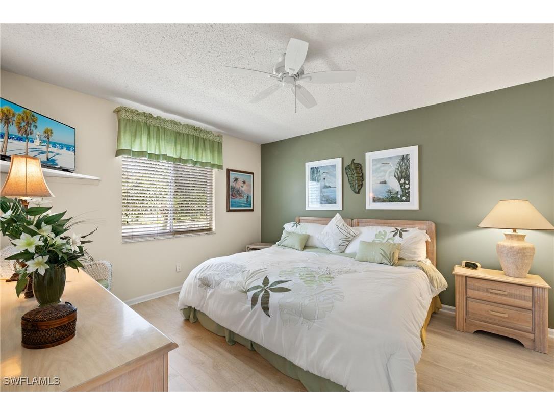 7065 Dennis Circle #F203 Naples FL 34104 225032896 image18