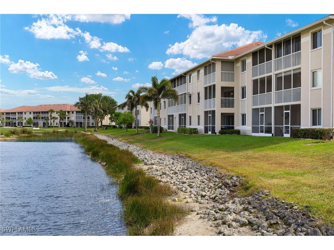 7065 Dennis Circle #F203 Naples FL 34104 225032896 image29
