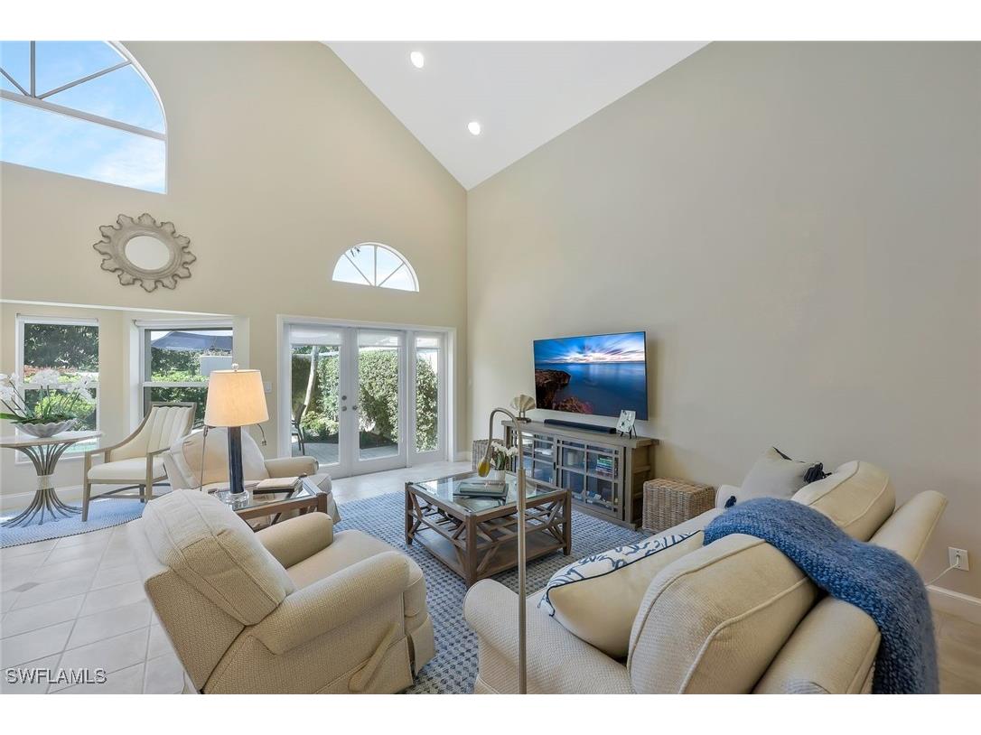 7089 Villa Lantana Way Naples FL 34108 225022429 image1
