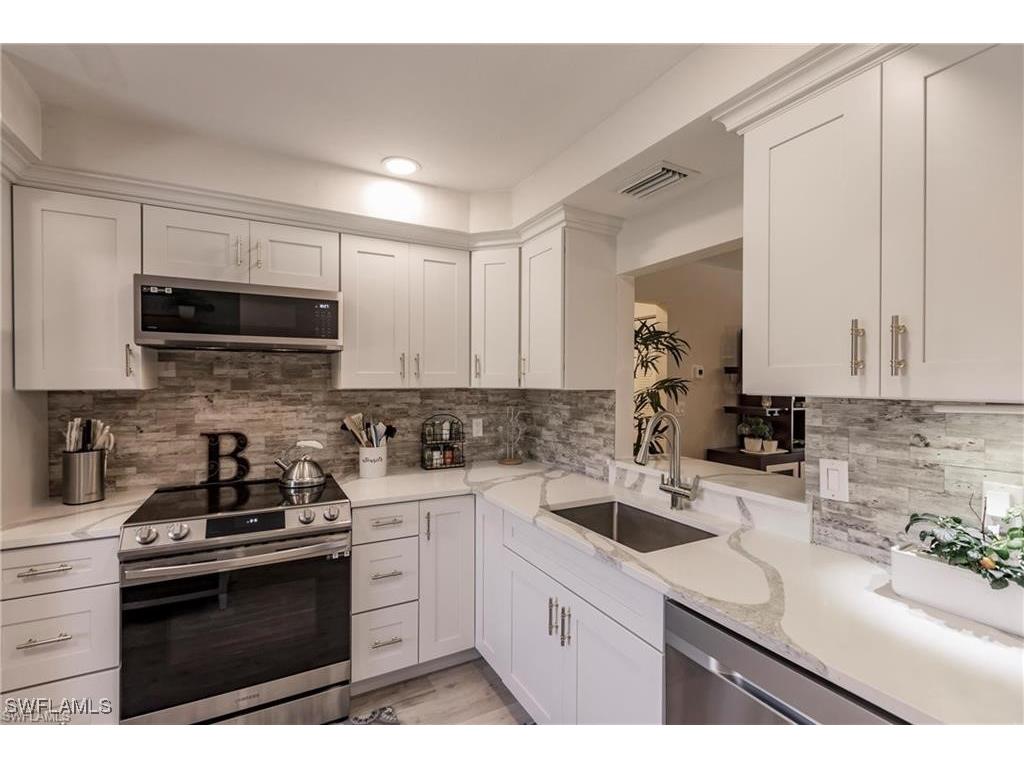 7098 Nantucket Circle #7 North Fort Myers FL 33917 225043268 image1