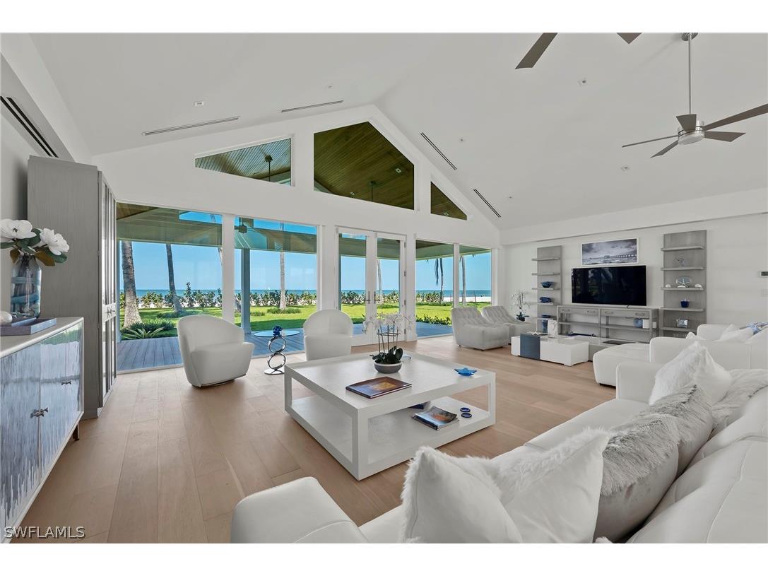 71 18th Avenue S Naples FL 34102 224039753 image10
