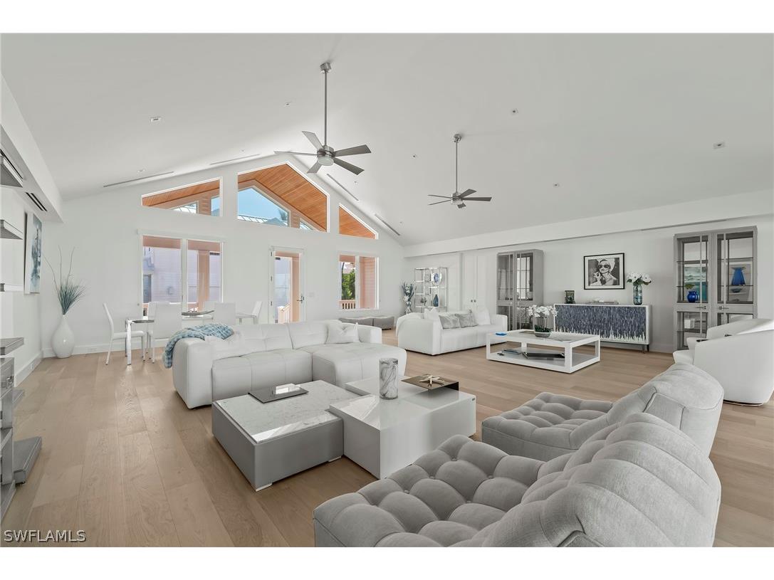 71 18th Avenue S Naples FL 34102 224039753 image17