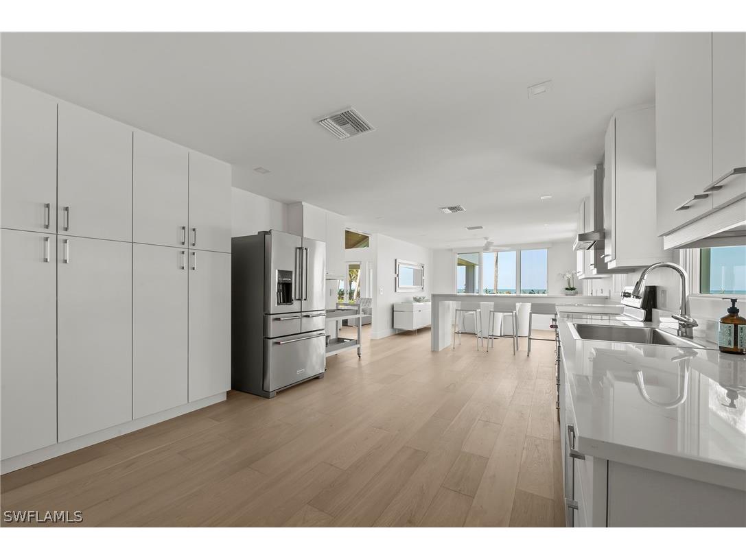 71 18th Avenue S Naples FL 34102 224039753 image22