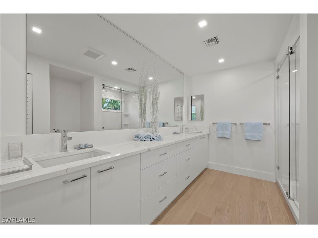 71 18th Avenue S Naples FL 34102 224039753 image26