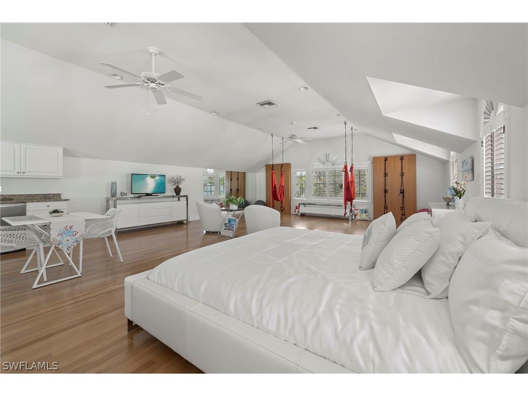 71 18th Avenue S Naples FL 34102 224039753 image37